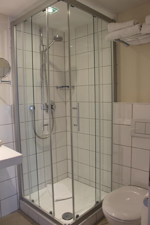 Hotel Bonjour Бад-Зоден Номер фото