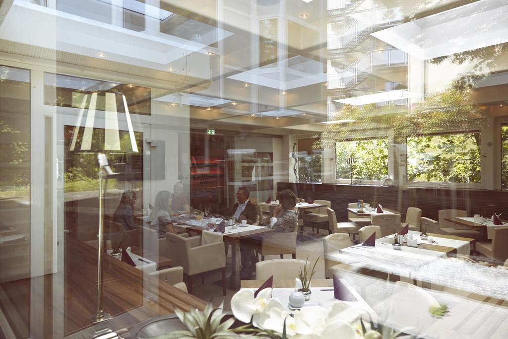 Hotel Bonjour Бад-Зоден Экстерьер фото